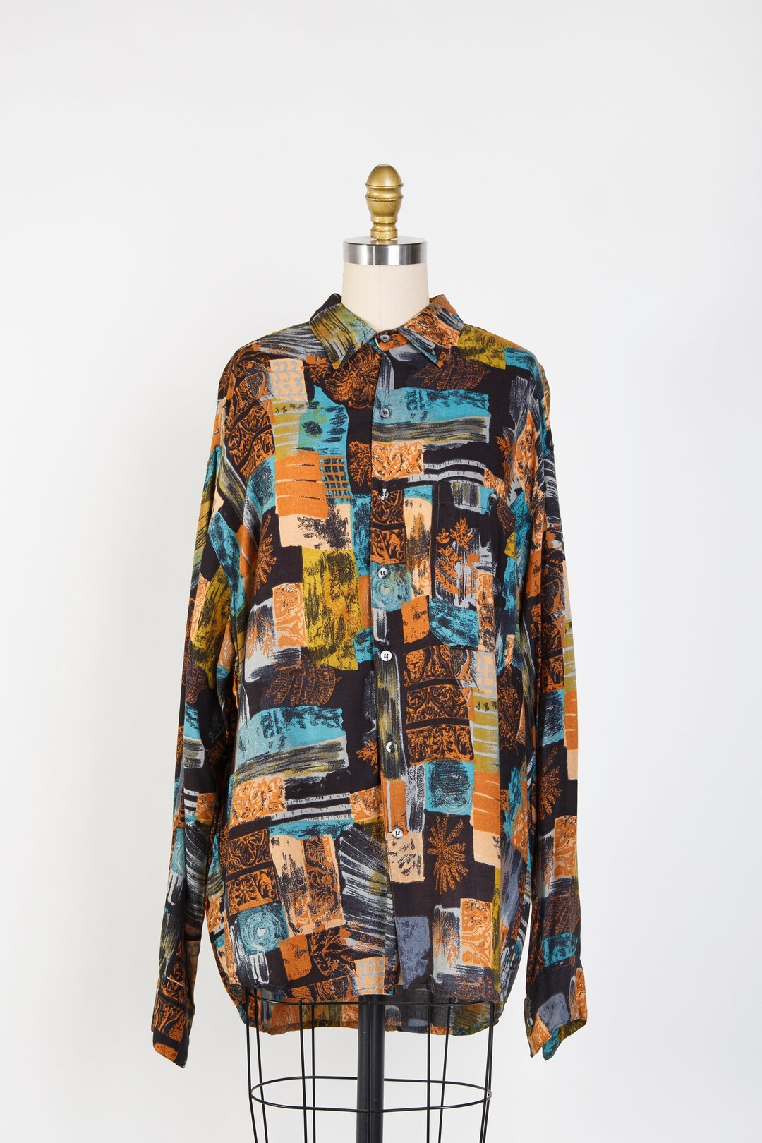 Vintage Earth Tone Print Blouse Button