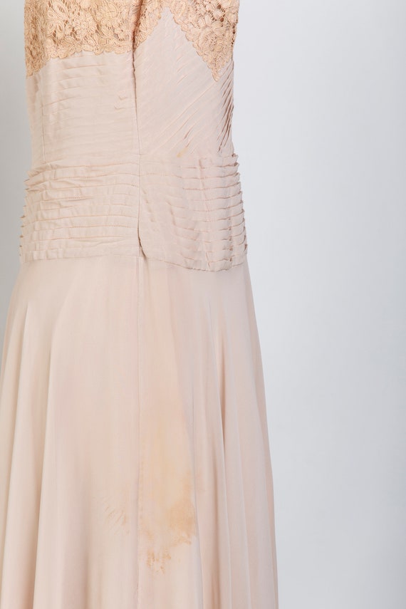 1950s Peach Pleated DRESS - image 5