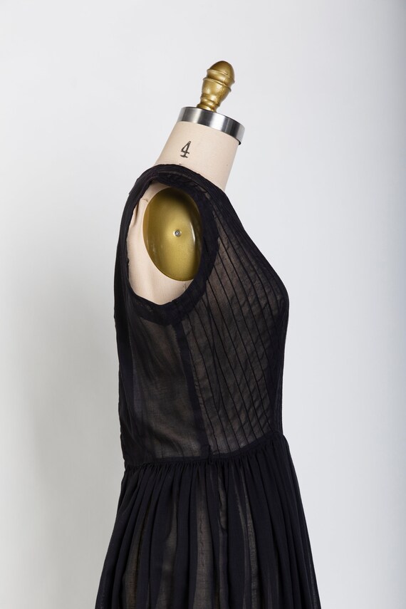 Black Pin Tuck Mid Century LBD Dress - image 5