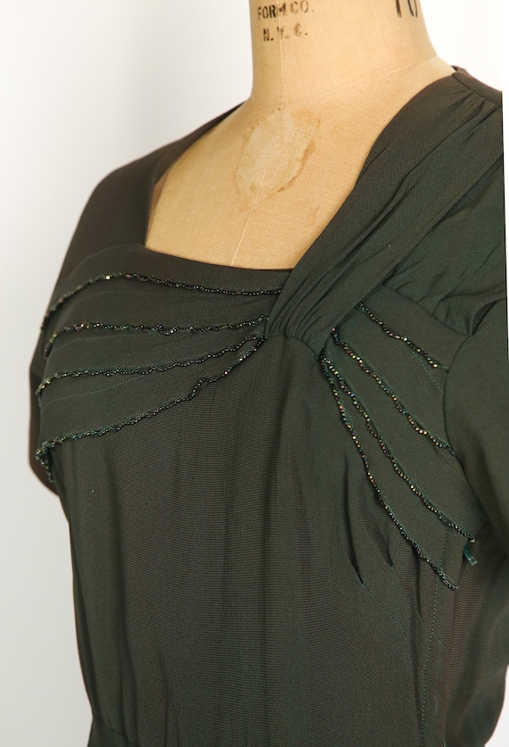 1940s Green Shimmer Dress - image 3