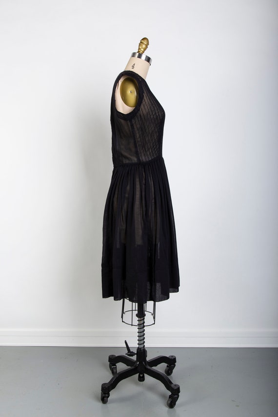 Black Pin Tuck Mid Century LBD Dress - image 4