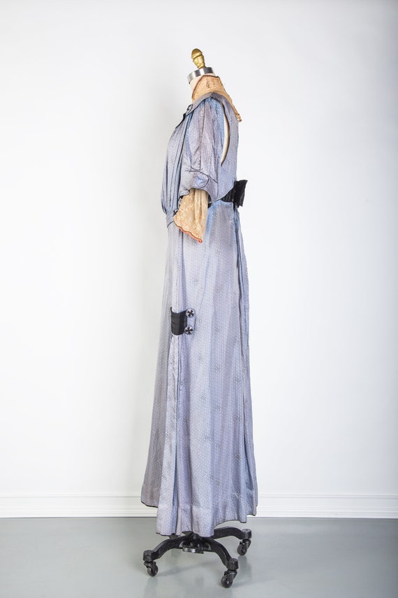 1900s Edwardian Satin Silk Gown - image 3