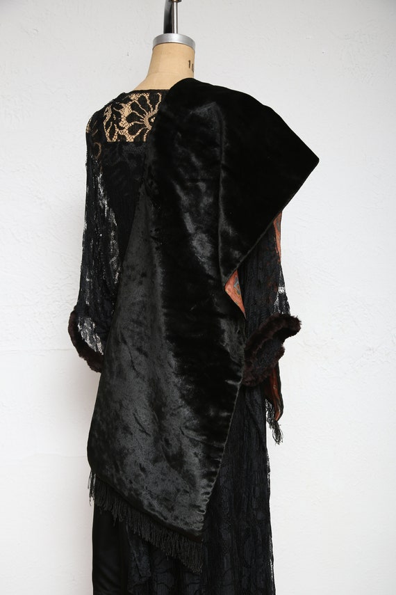 Antique Shawl . Velvet & Fringe - image 10