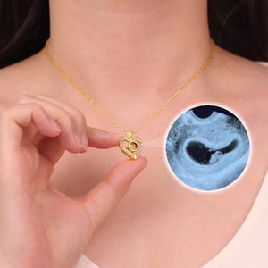 Personalized Miscarriage Keepsake｜Heart-Shaped Projection Necklace｜Child Loss Remembrance｜Miscarriage Necklaces｜Miscarriage Remembrance