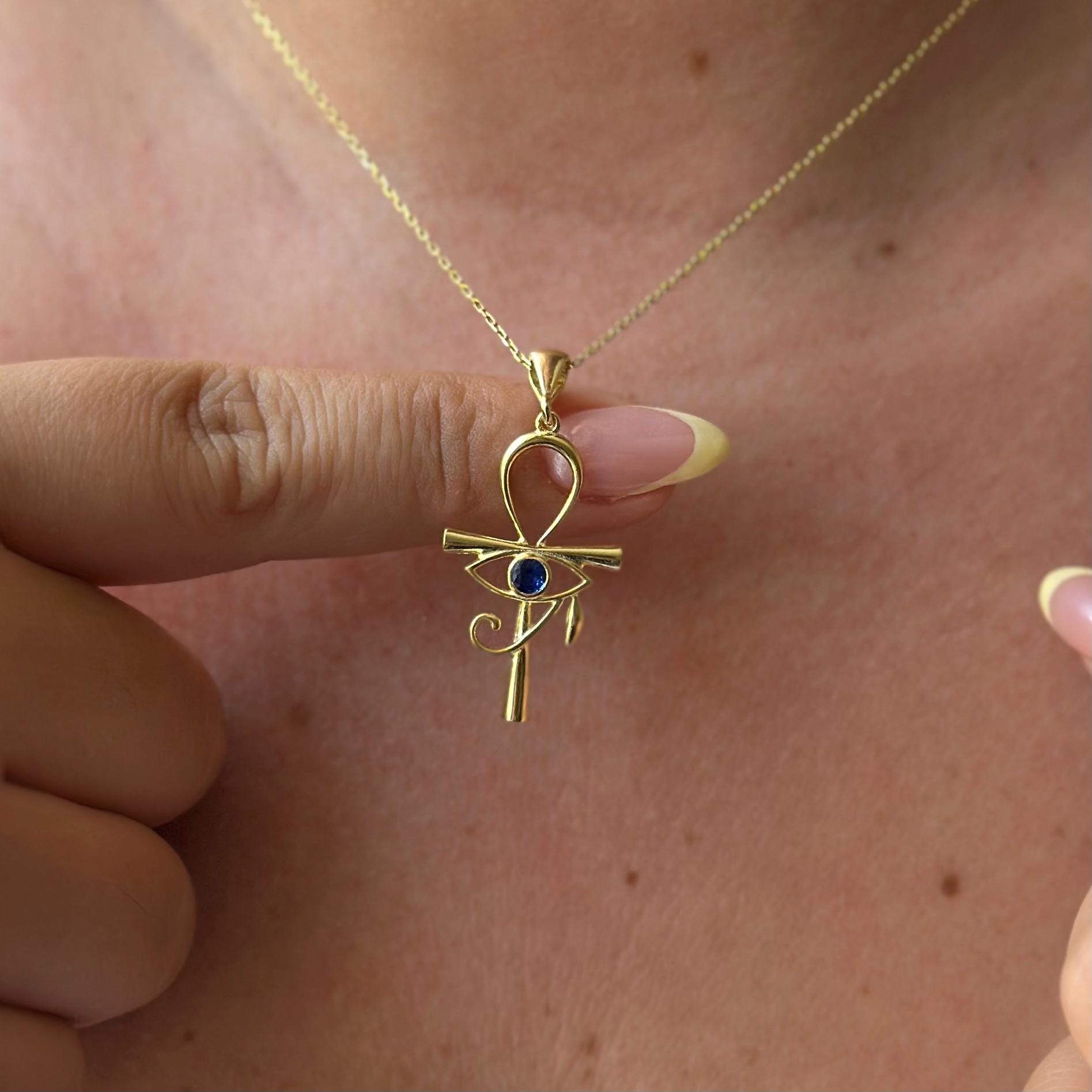Used gold necklaces - Etsy 日本