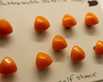 Vintage Buttons- Lot of 9 size small matching 1/2" 13mm Bakelite butterscotch triangle, shanks(apr 153 24)