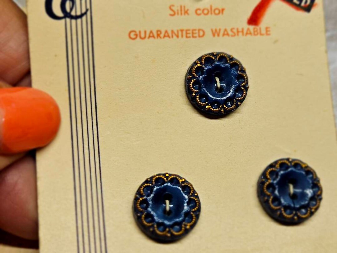 Exquisite Buttons Manufacturing Vintage Buttons 1 Card, Exquisite Brand 3 Small Size 9/16 14mm Matching ...