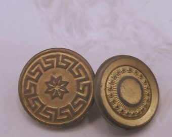nov 435 21 Vintage Buttons 1 antique filigree metal twinkle back design medium size 11/16 17.5 mm