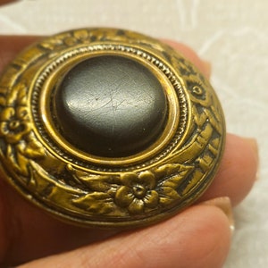 Vintage Buttons - 1 tight top celluloid black extra large size 1 1/2, 38mm, novelty design 1920&#39;s metal  floral edge and back (sept 448 23)