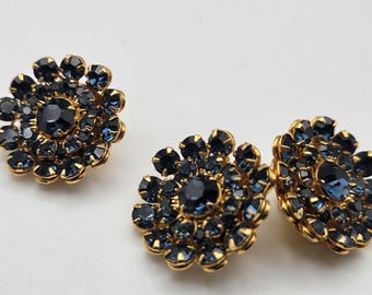 Vintage rhinestone button - 3 matching, 11/16" 17.5mm flower design sapphire blue  glass, gold finish metal (mar 951 26)