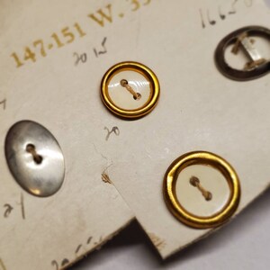 Vintage Buttons- 4 small to medium 9/16&quot;, to 2/2&quot; 1930,s nickle, designs NOS, Salesman samples(dec 560 22)