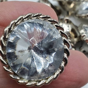 Vintage button, 1 brilliant cut style, metalized acrylic 7/8 inch, 22mm nice weight acrylic rhinestone solitaire style, 1970&#39;s  (dec 460 20)