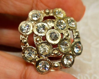 Vintage Button -1 beautiful Art Deco large size 1 1/8 inch, 28mm, open work rhinestones design silver metal,  (may  178 23)