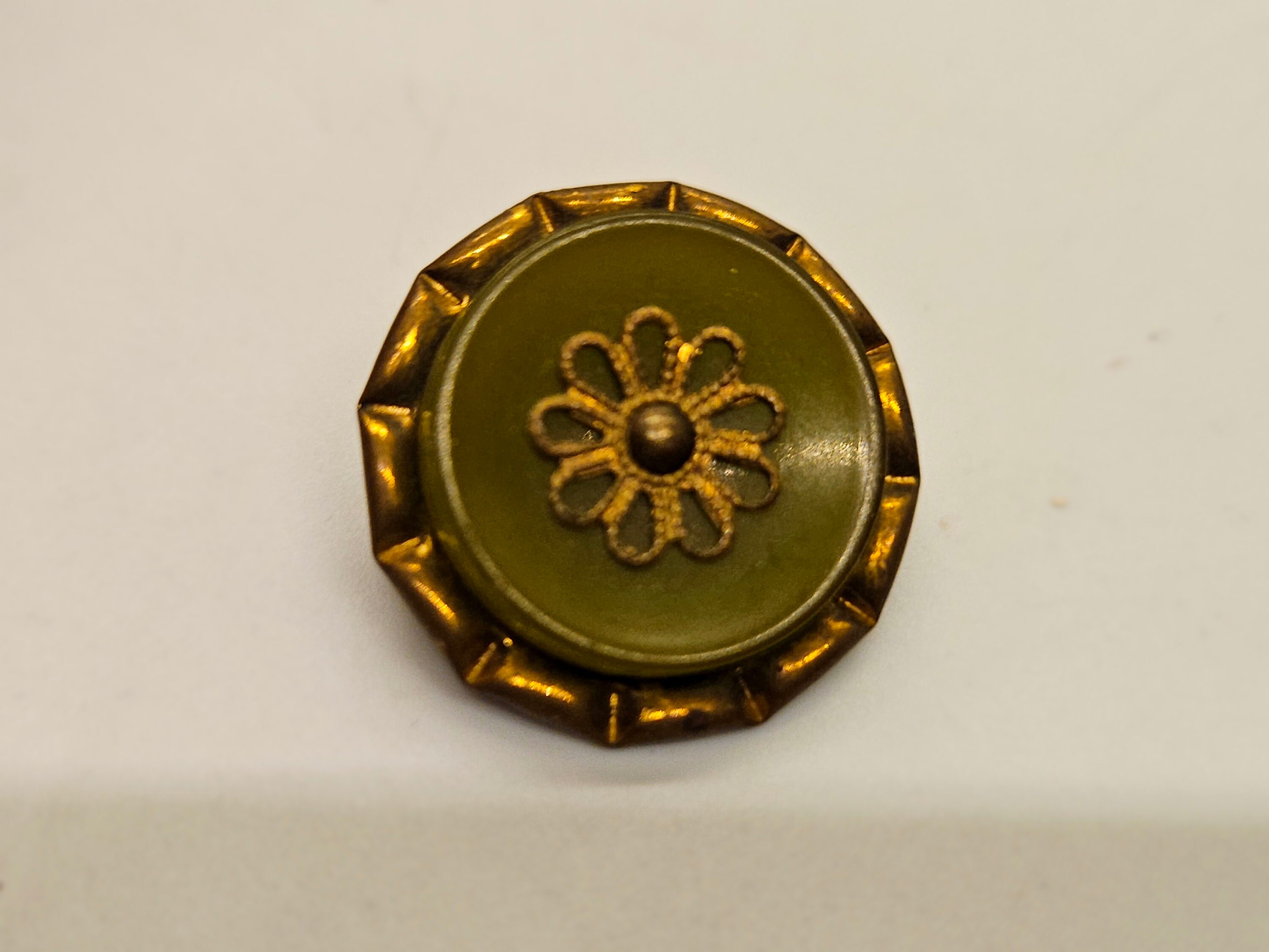 Lot De 5 Boutons Vintage Violets - 35 Mm, 4 Trous, Matière Plastique, Fabriqué En France