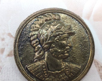 Vintage Button, 1 extra large molded metal Roman soldier cameo, brass metal, 1 3/8", 35mm (aug 47 21)