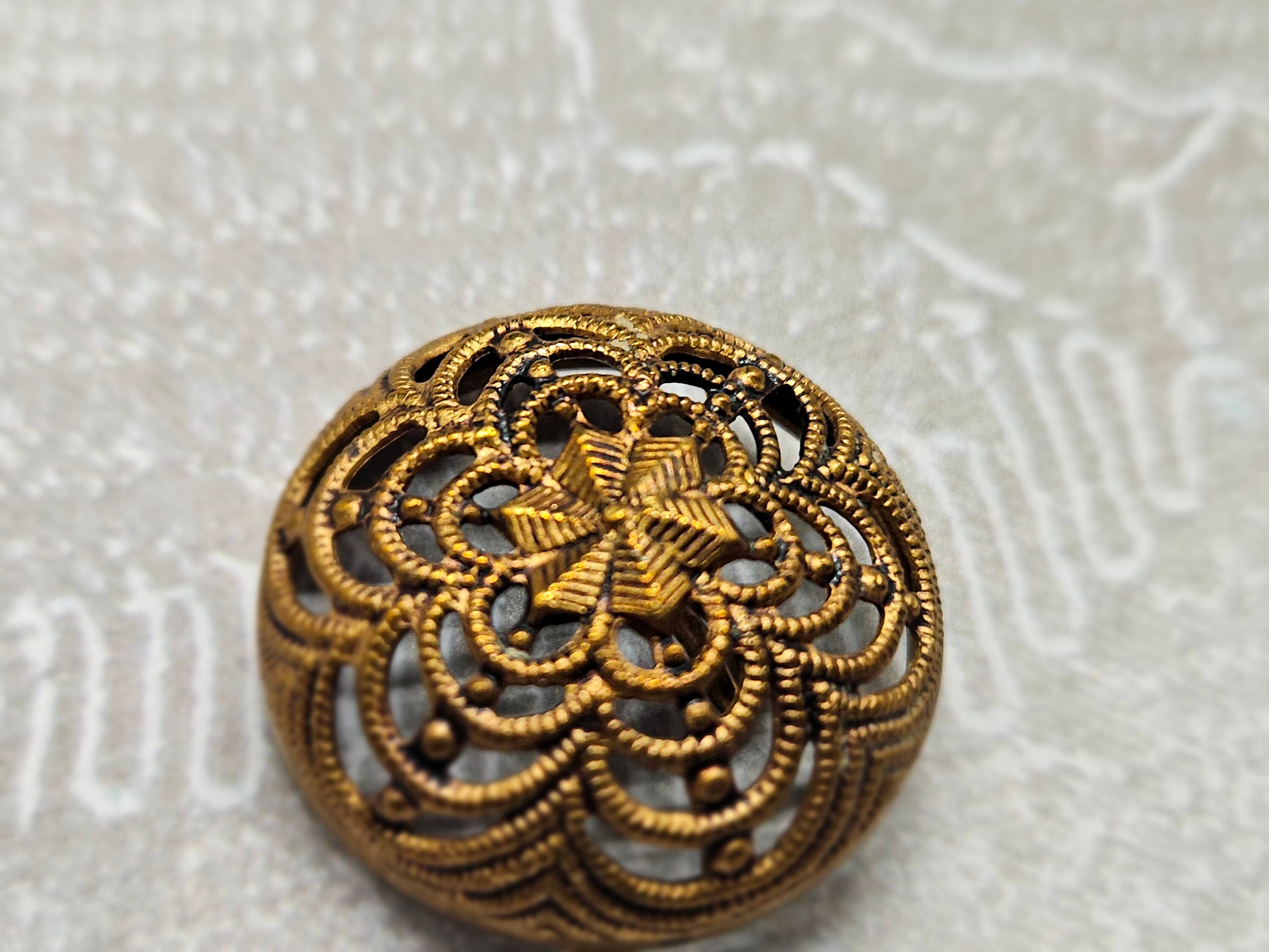 Antique Brass Metal Filigree Buttons in Two Sizes