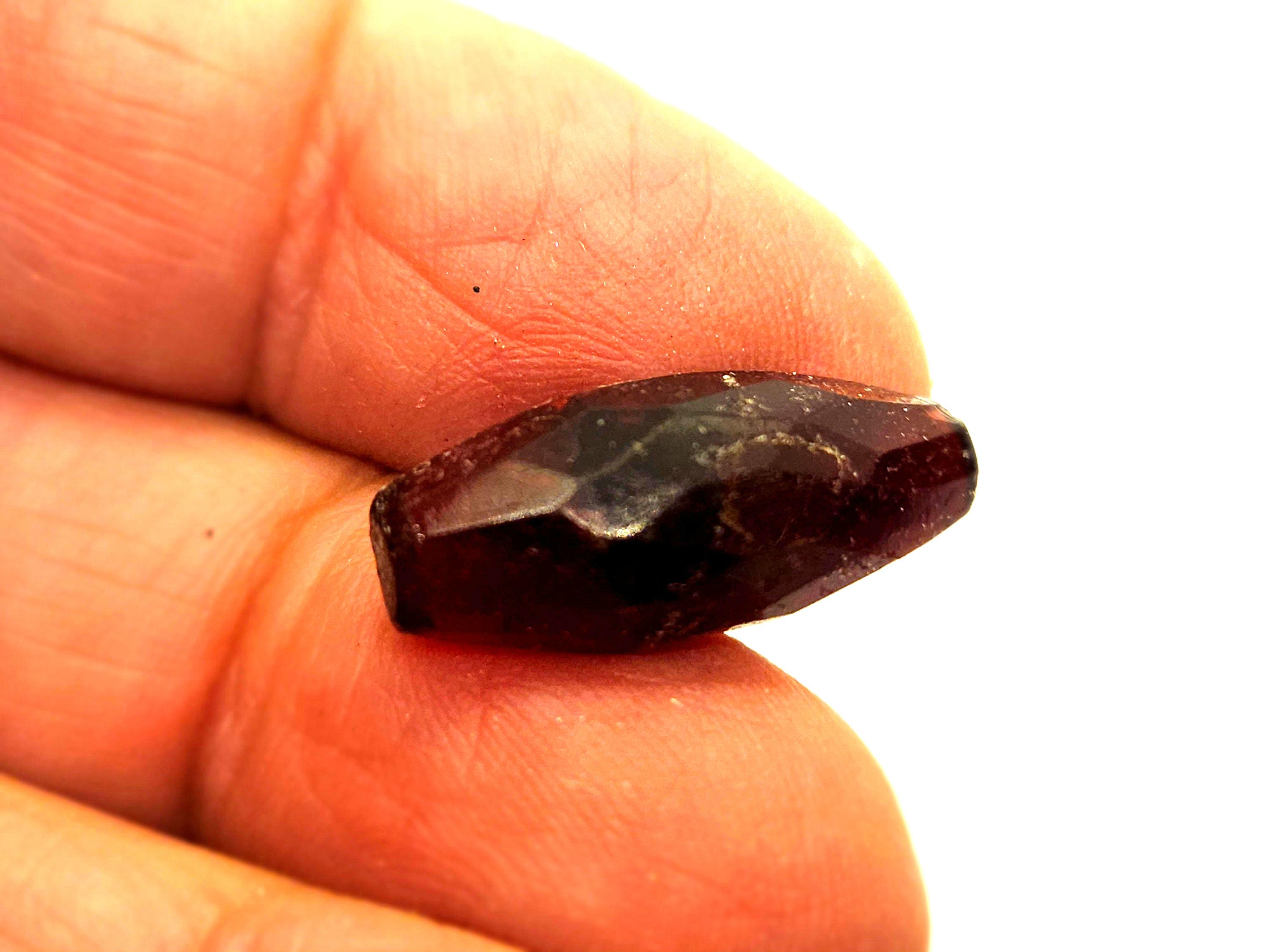 Vintage Button 1 Beautiful Ruby Red Glass Toggle 7/8