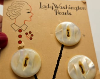 Vintage Buttons -mother of pearls, 3 matching on card mid size 11/16 inch 17.5mm, Lady Washington brand(apr 128 24)
