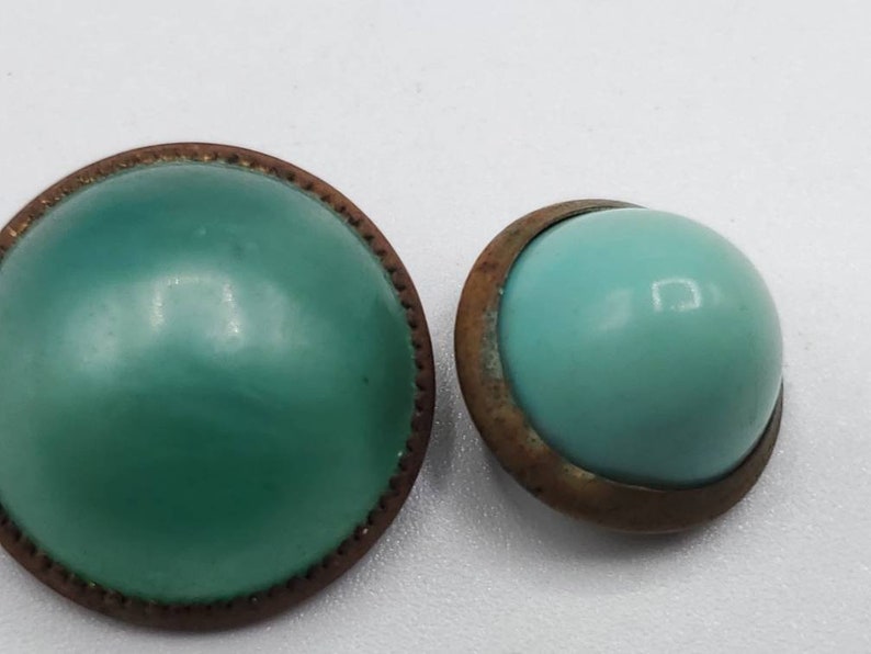 jan 45 21 Vintage buttons Beautiful 2 small and medium fancy Victorian pale green moon glow acrylic center brass metal setting