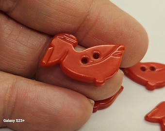 Vintage Buttons -1 Red Bakelite, duck design, sew thru realistic (Jun 10 25)