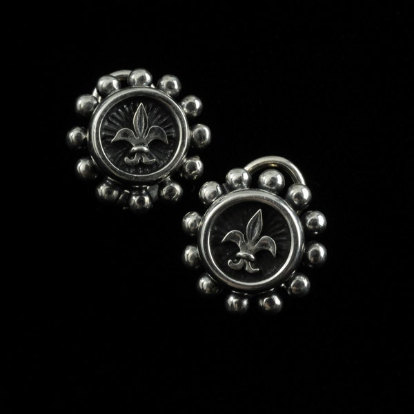 Beaded Fleur de Lis Earrings, B.C. Silver Collection            6301S