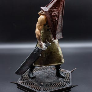 Silent hill pyramid head statue, 3D Printed Figure, Bulkamancer, Fan Art