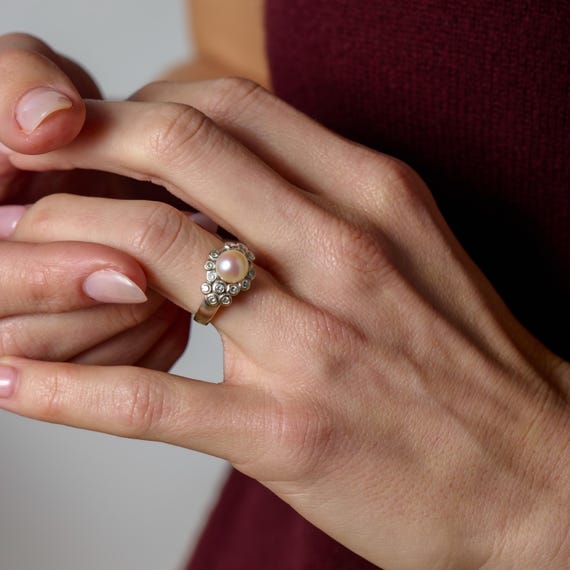 Vintage Pearl Diamond 18k Yellow Gold Ring - image 2