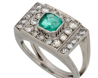 Art Deco Emerald Diamond Platinum Ring