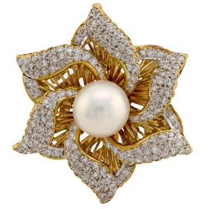 Vintage Pearl Diamond 18k Yellow Gold Flower Brooch