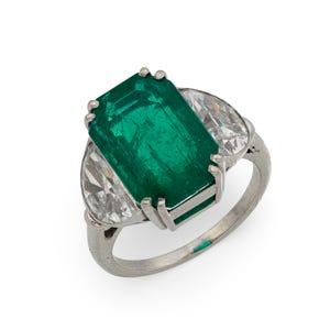 Gia 4.78 Carat Colombian Emerald Diamond Platinum Three Stone Ring