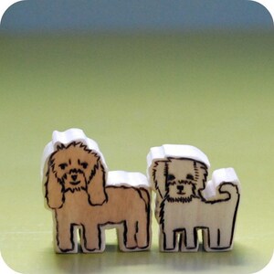 Custom Wooden Star House Pet Likeness Two Pets image 2