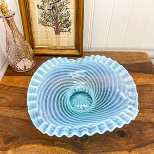 Vintage Blue Spiral Optic Fenton Glass bowl - Blue Ripple Bowl - Midcentury Opalescent Blue Glass Ruffle Bowl - Vintage MCM Blue Spiral Bowl