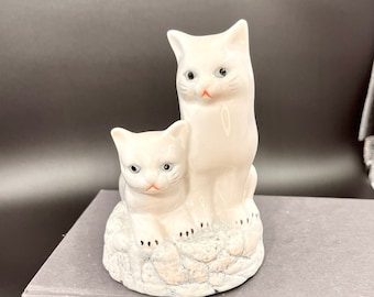 ヴィンテージ磁器の猫の置物：白い猫の装飾 - Etsy 日本