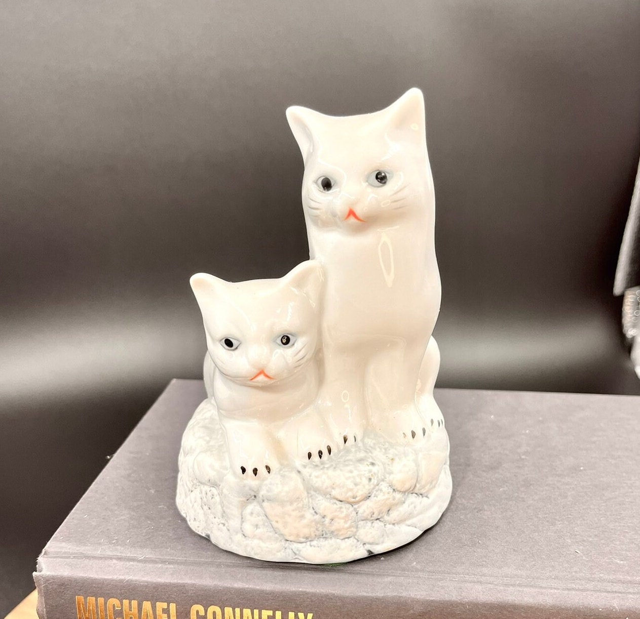 Cuticate statue de sculpture de chat mignon en porcelaine en ance