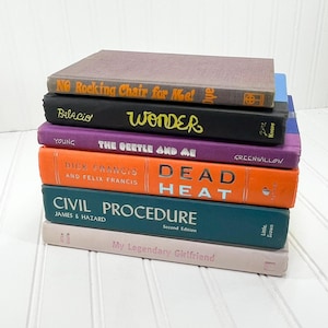 Regenbogen Bücherstapel - Regenbogenbücher für dekoratives Display - Stapelbuchdekor