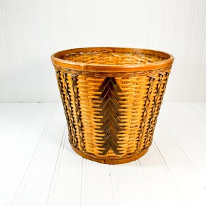 Vintage Bamboo Wicker Basket: Boho Planter Flower Pot