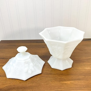 Vintage Milk Glass Pedestal Planter: Harvest Grape Pattern Vase