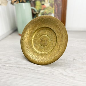 Vintage etched pedestal brass bowl - Floral Brass Trinket Dish - Brass Footed Bowl - Made in India - Midcentury Modern Brass Bowl