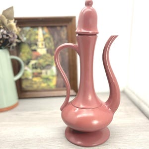 Tetera vintage rosa con forma de lámpara de Aladino: Tetera de cerámica estilo genio