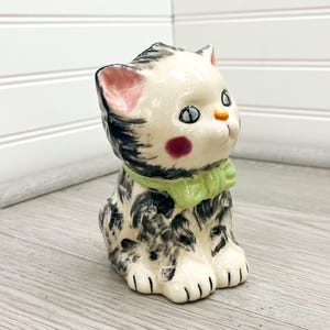 Vintage 1950&#39;s Kitschy Kitten Ceramic Vase