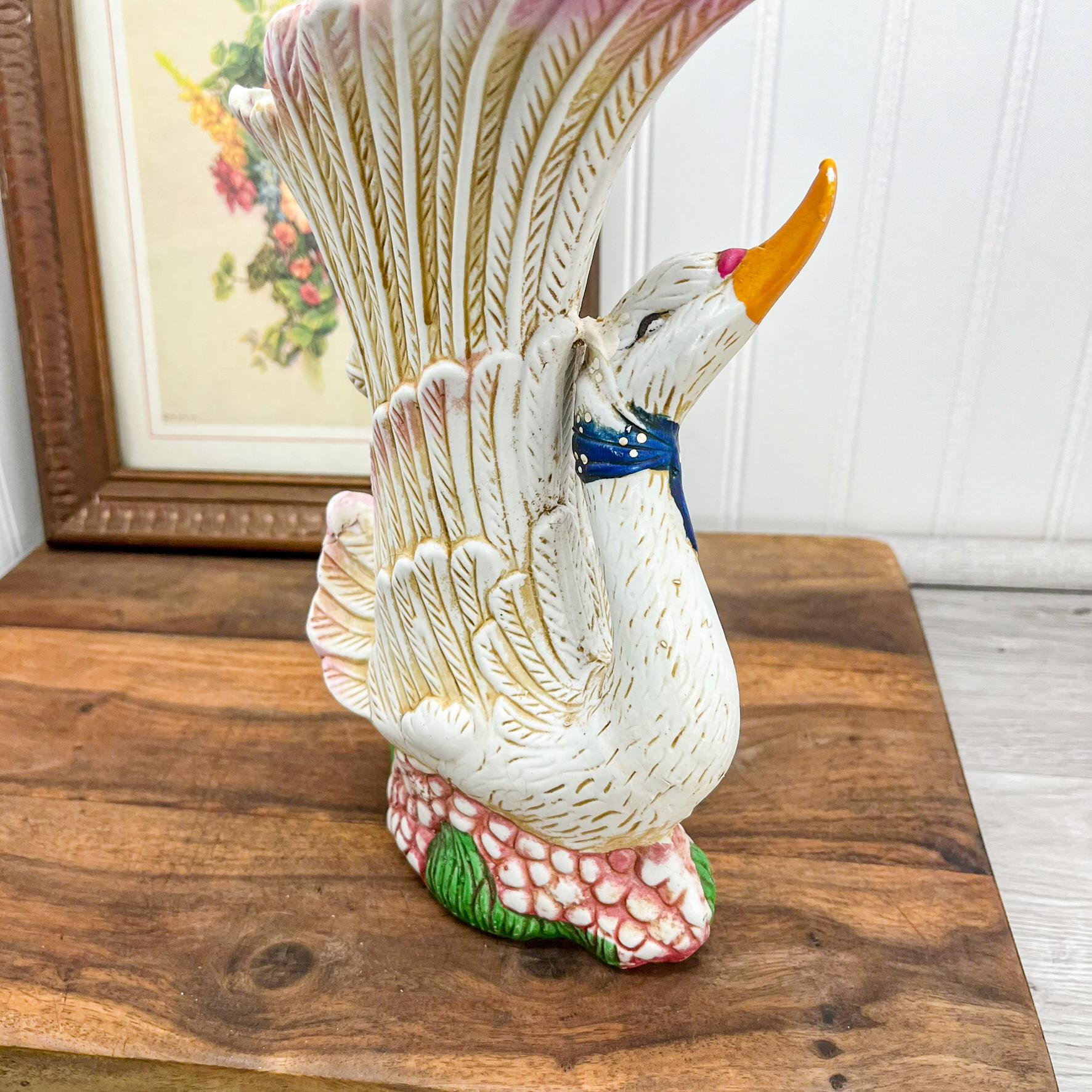 ヴィンテージ セラミック スワン 花瓶 プランター：White Goose Decor