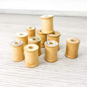 Vintage lot of wooden spools or bobbins - 12 vintage sewing spools - retro wooden spools for crafts or decor