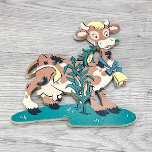 Kitschy Cow Wall Decor: Vintage Farmhouse Hanging, USA Made
