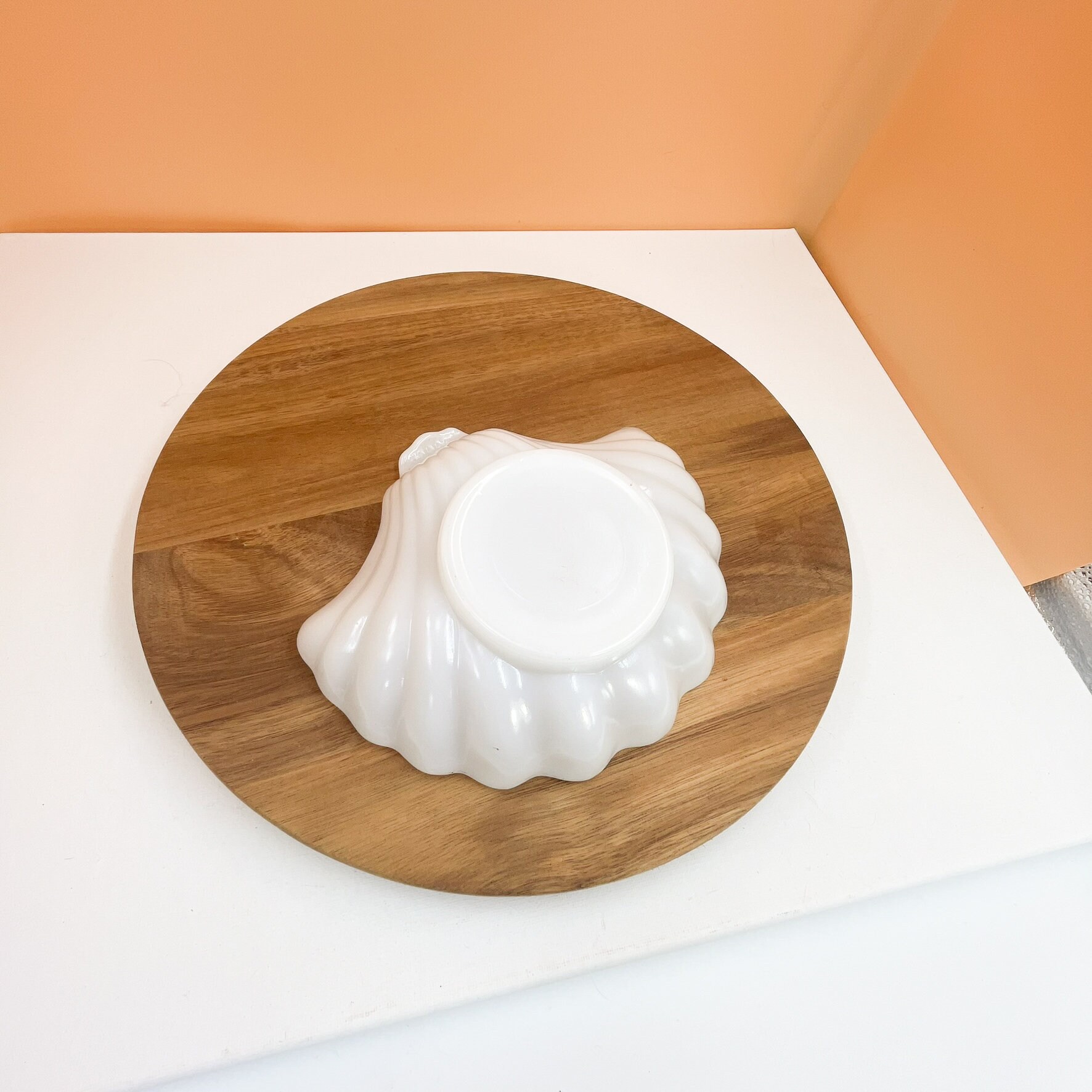 ヴィンテージホワイトミルクガラス貝殻皿：リングホルダー、ソープ