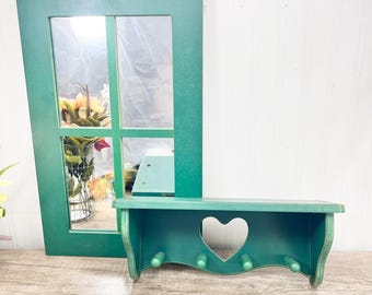 Grünes Herz Regal und Spiegel Set aus Holz - Vintage Cottagecore Dekor
