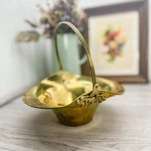 Small Brass Decorative Bowl - Vintage Brass Basket - Solid Brass Bowl with Handle made in India