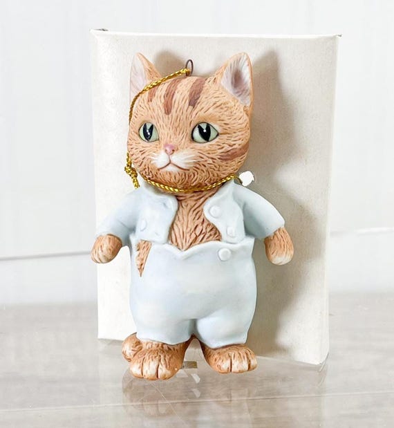 Vintage Beatrix Potter Tom Cat Ornament - 1990 Porcelain Holiday