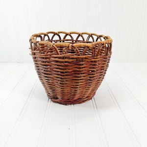 Vintage Bamboo Wicker Basket: Boho Planter Flower Pot