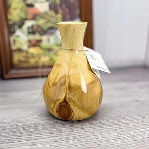 Wählen Sie eine Vintage Holzvase - Retro Blumentopf - Handgedrehte und handbemalte Vintage Holzvasen - Signierte Vintage Aspen Holzvase
