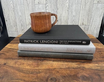 Dekoratives Bücher-Trio - Schwarze Vintage-Bücher zur Präsentation (20-25 cm)